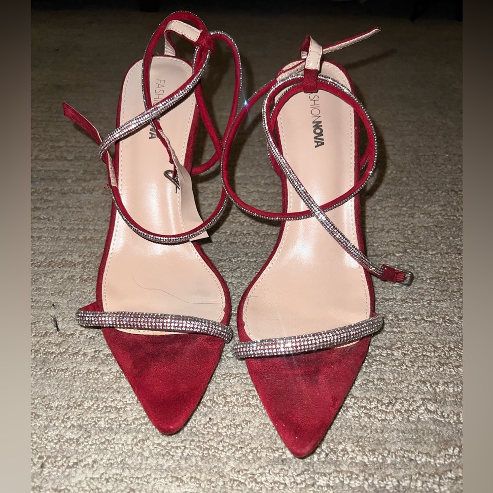 Deep red FN heels with rhinestones Size 10US - Picture 4 of 4